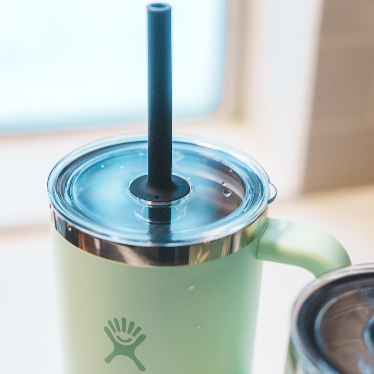 24 oz (710 ml) Travel Tumbler Bild der Registerkarte „Details“.